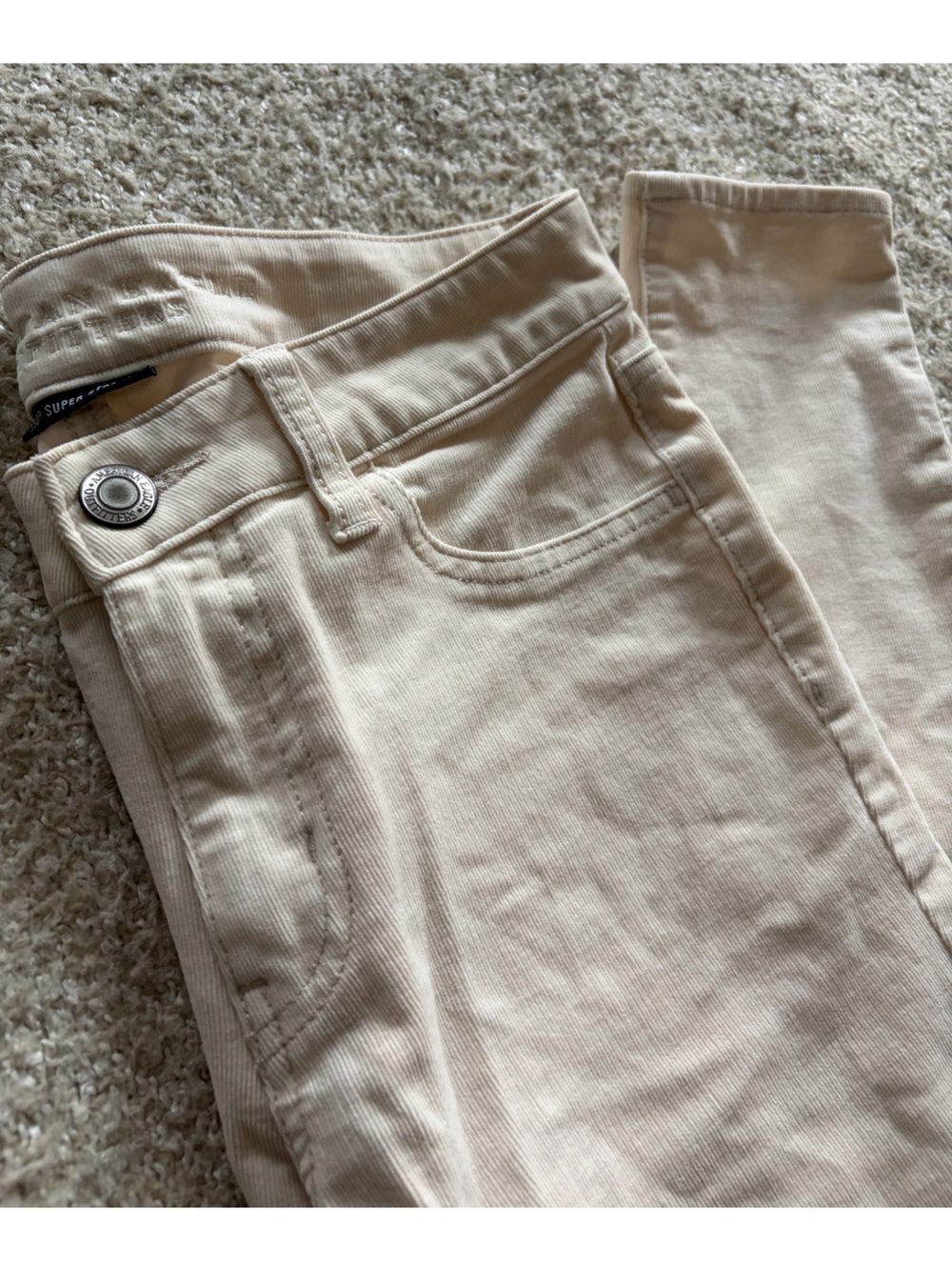 AE Skinny Stretchy Corduroy White Cream Pants
